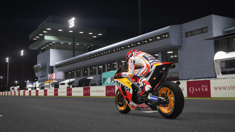 Купить ключ MotoGP 17 для Steam – изображение 2