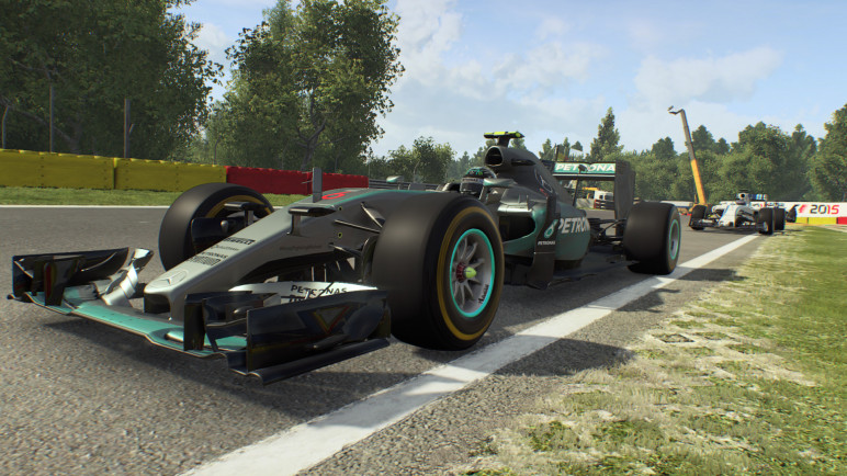 Купить F1 2015 – изображение 11